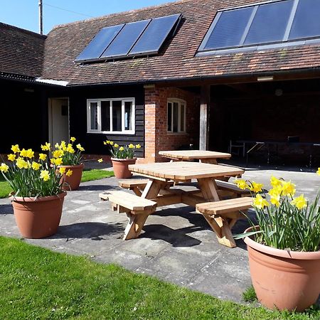 Palace Farm Courtyard And Granary Rooms Doddington  Eksteriør bilde